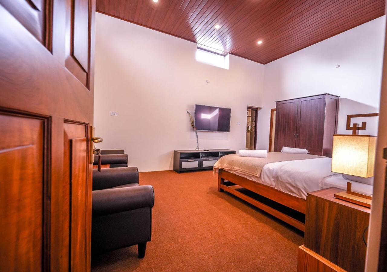 Lauriston Ooty Town Heritage Bungalow By Voye Homes Екстериор снимка